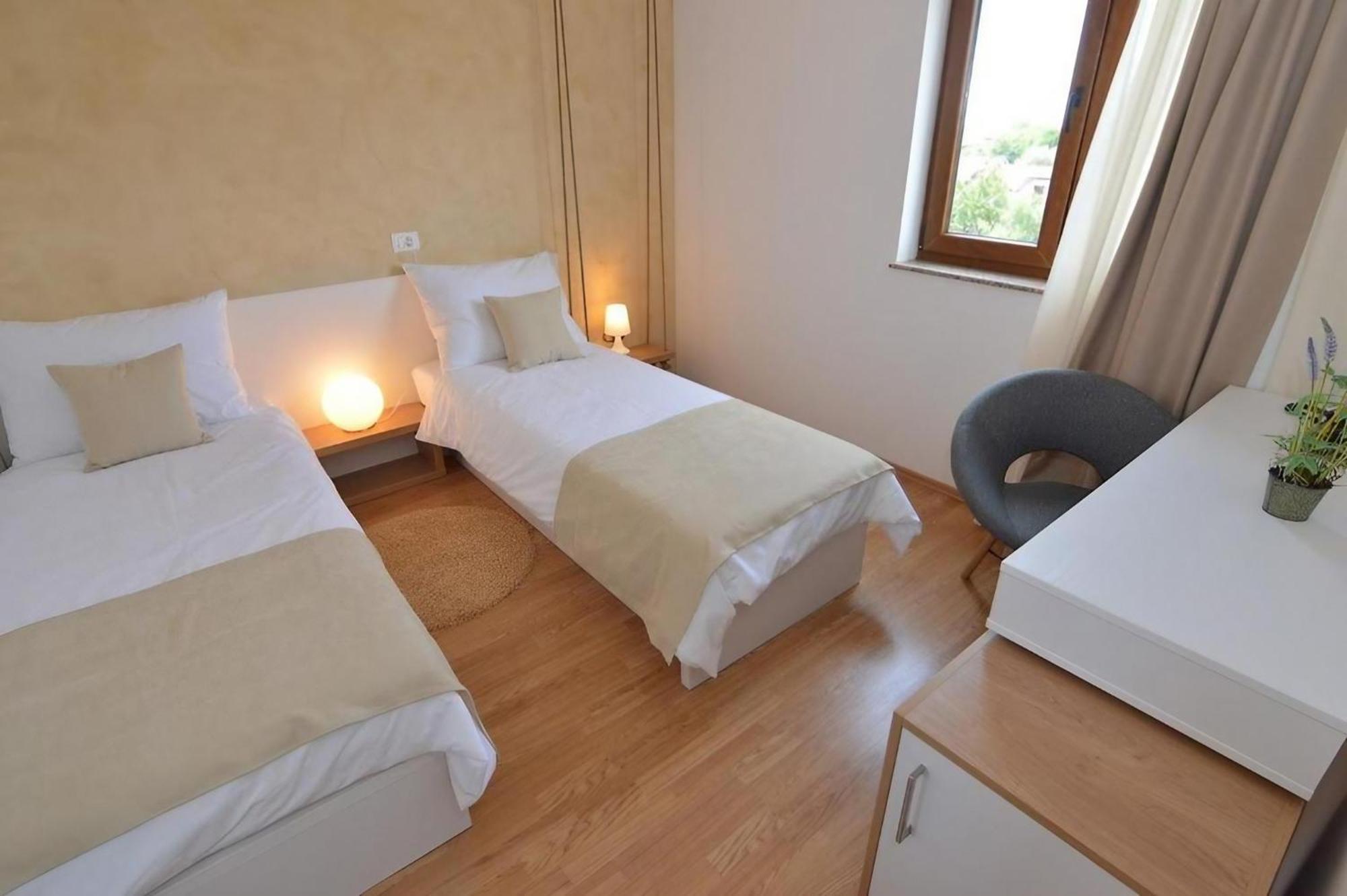 Hotel Natura Vilanija Kültér fotó